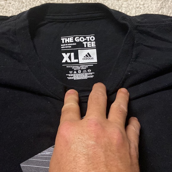 Adidas football tee shirt size XL - Picture 3 of 3